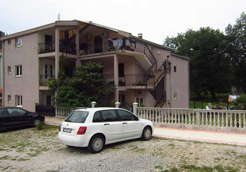 7-Vila Sutorman